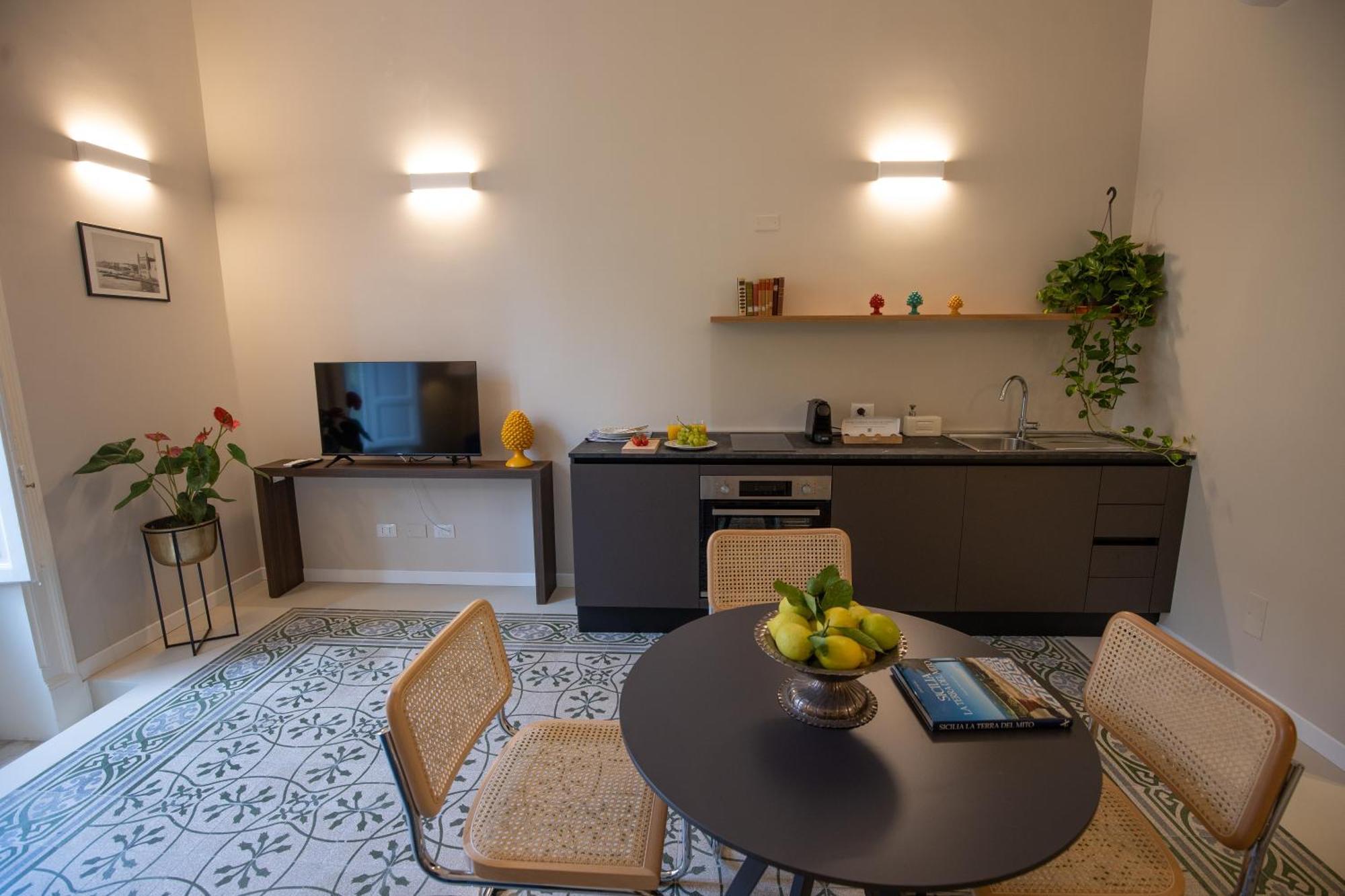 Galioto Sperlinga Luxury Boutique Apartments 巴勒莫 外观 照片