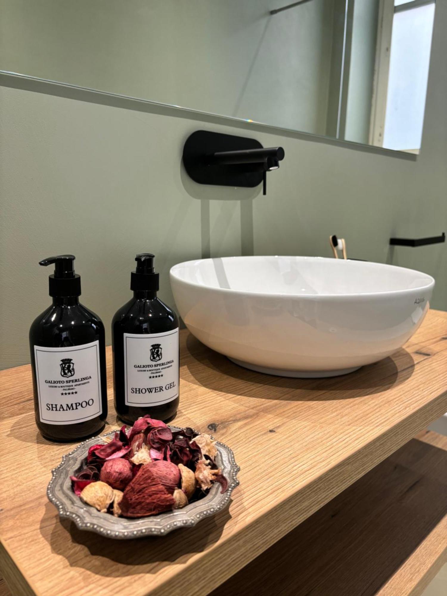 Galioto Sperlinga Luxury Boutique Apartments 巴勒莫 外观 照片